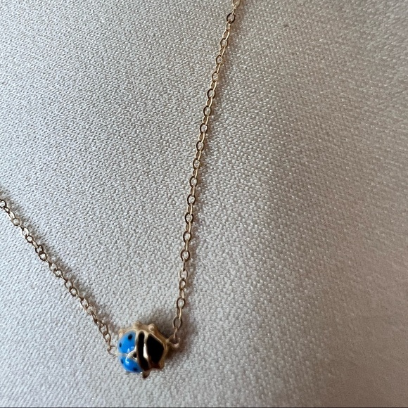 Solid 18K Yellow Gold Ladybug Beautiful Necklace 16" - Picture 7 of 13